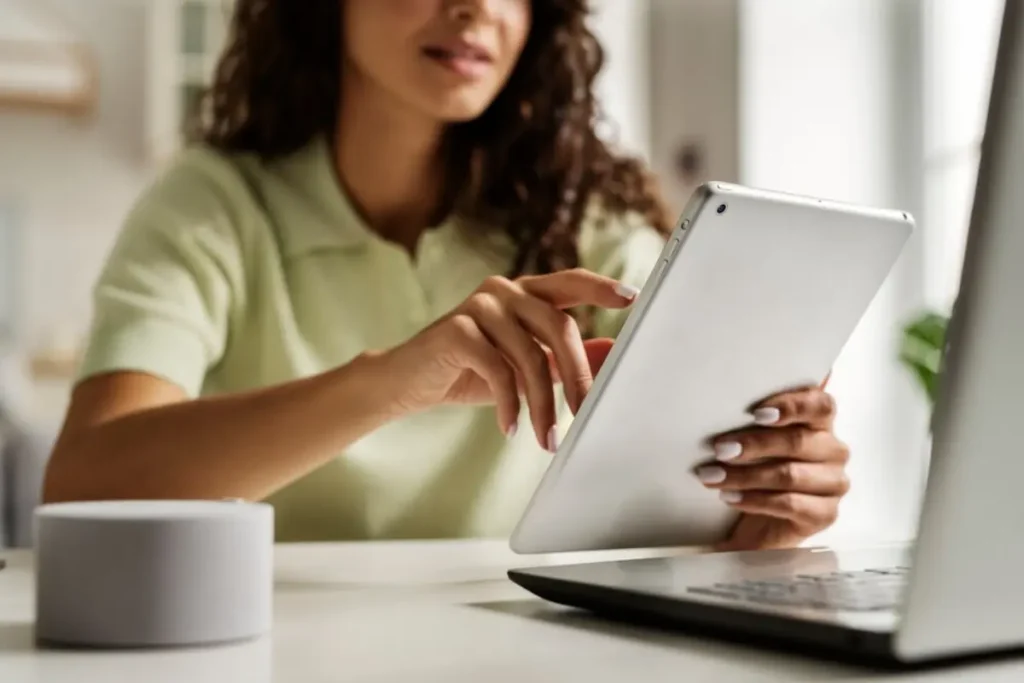 Negócios lucrativos com criação e venda de e-books.