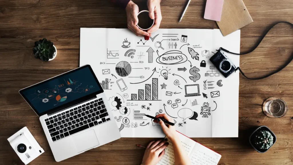 Imagem ilustrativa do planejamento de uma estratégia de marketing e vendas.